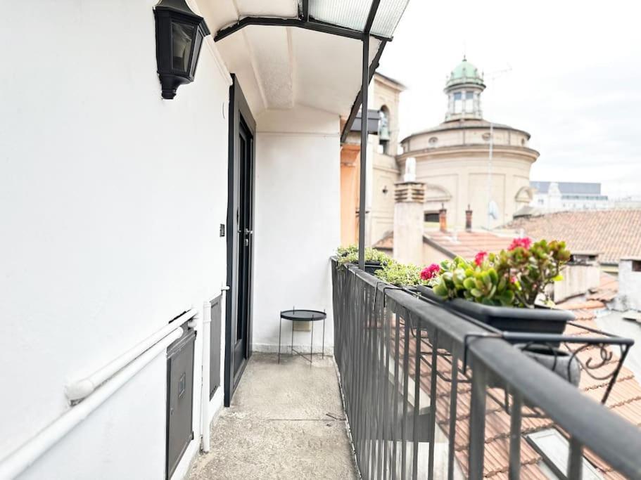 Apartment Meravigli Milan